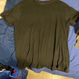 Black Forever 21 T Shirt